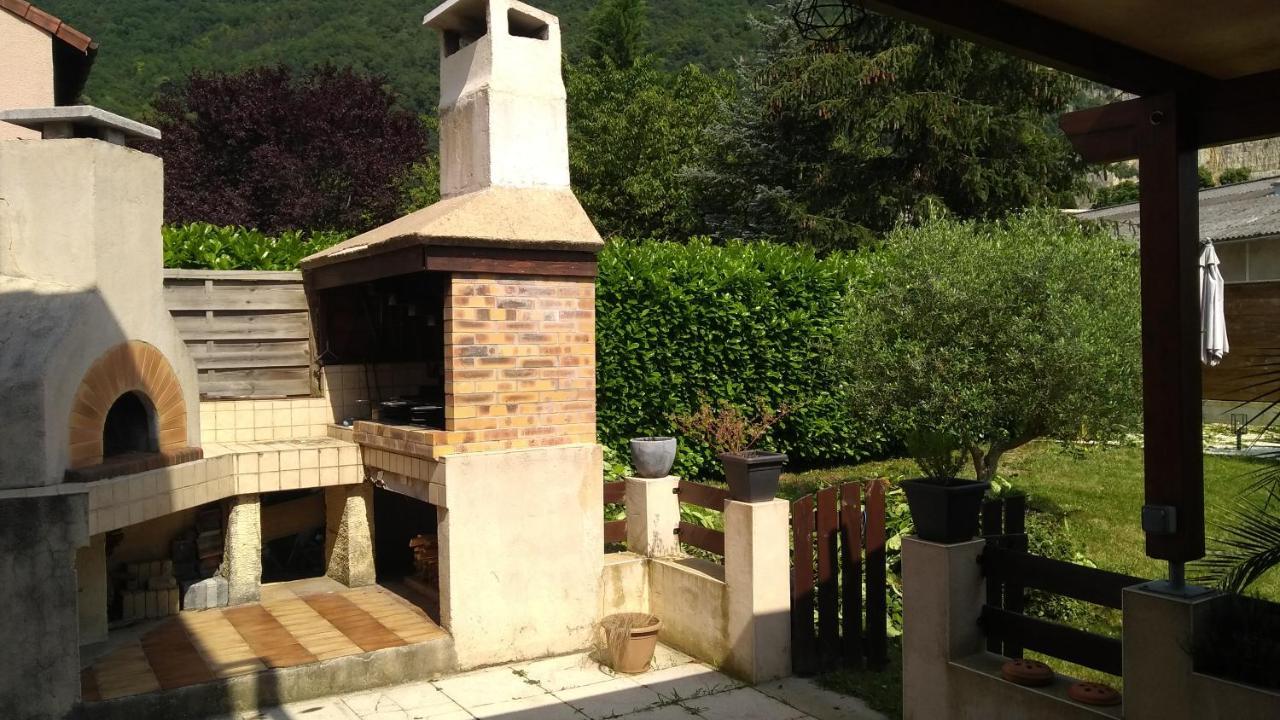 Maison Avec Piscine Entre Chartreuse Et Vercors La Buisse Exterior photo