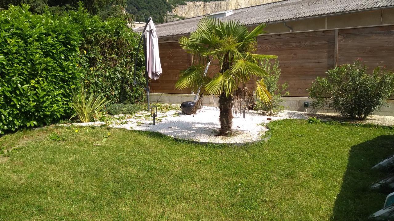 Maison Avec Piscine Entre Chartreuse Et Vercors La Buisse Exterior photo